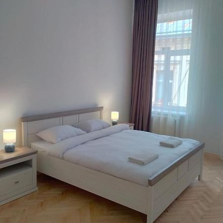 Avangard Passage Kryva Lypa Apartment Lviv Luaran gambar